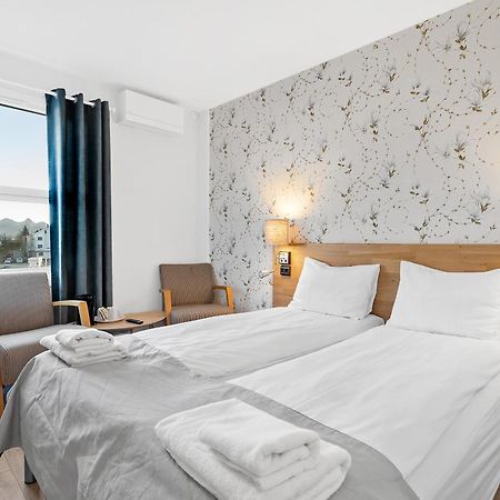 Marina Hotel Lofoten Svolvær Extérieur photo
